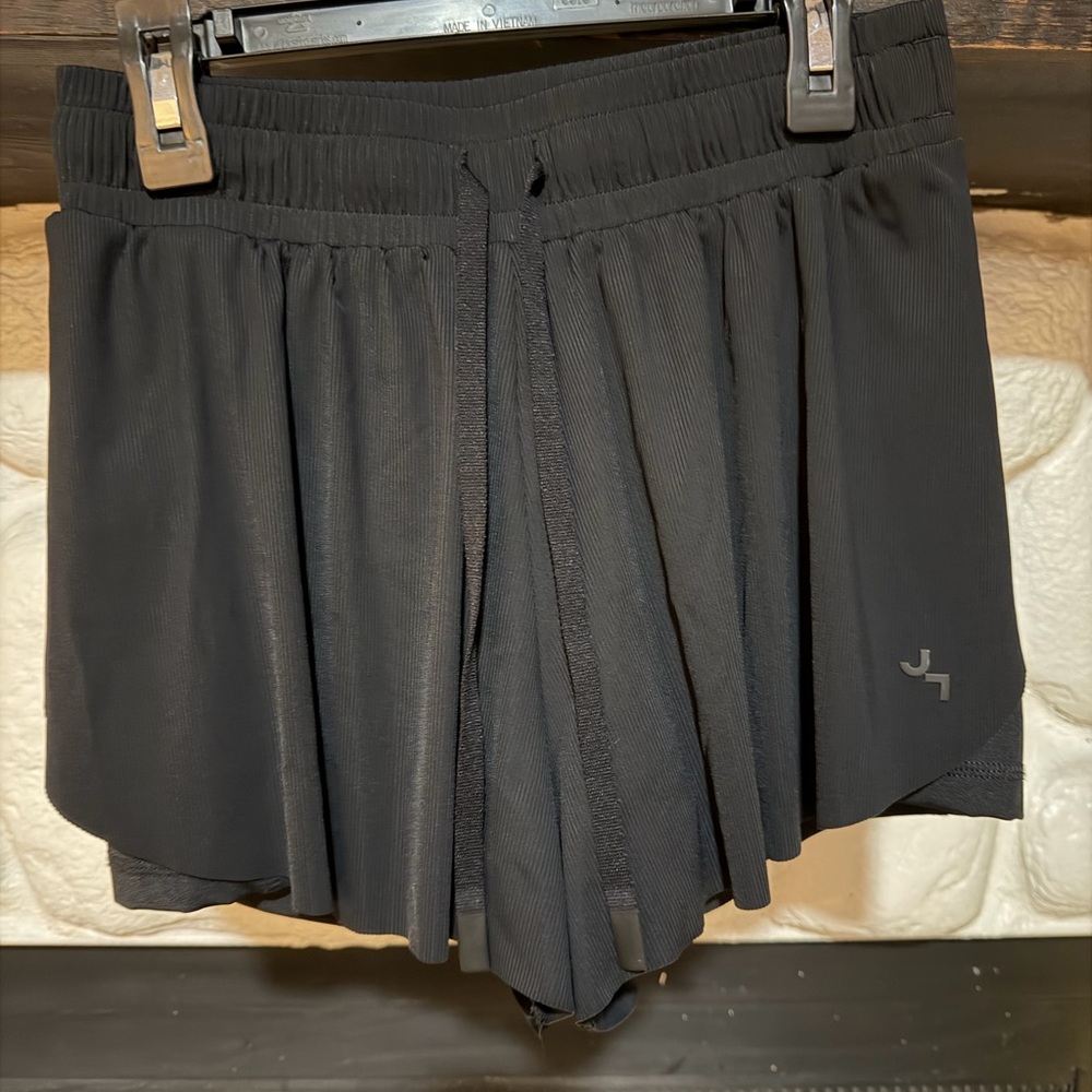 JoyLab Black Women's Butterfly Athletic Shorts
